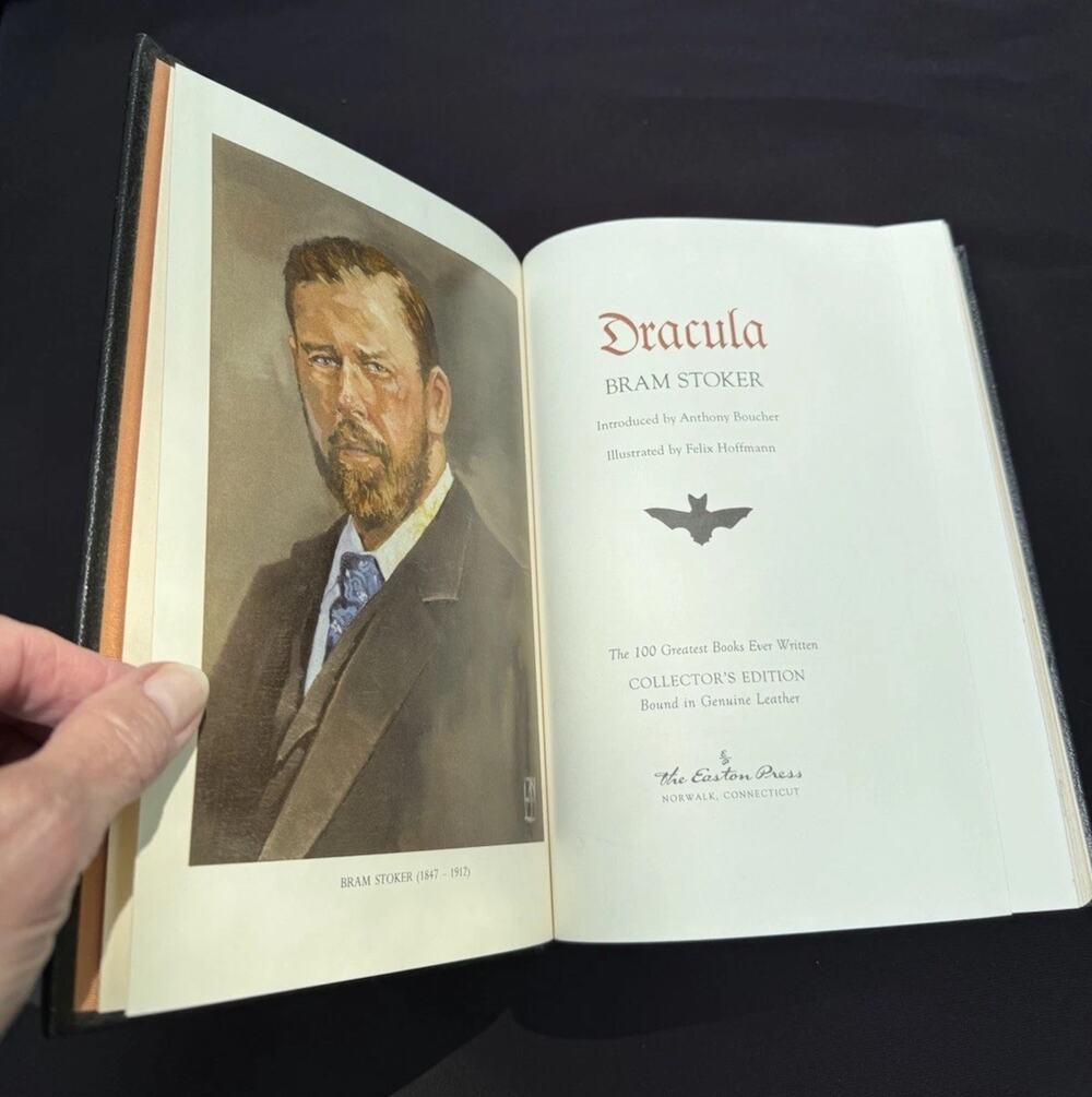 Easton Press Dracula Bram Stoker Genuine Leather Collector Edition EUC